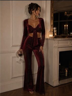 kaylee Kollection dramatic sexy set